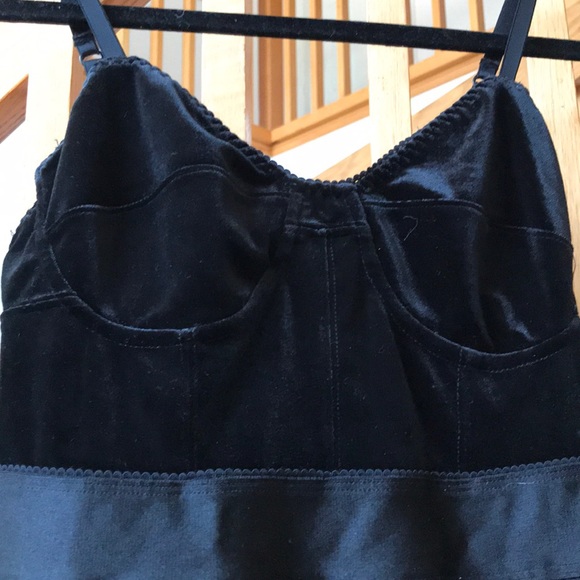 Black Velvet and Tulle Dress - Picture 2 of 4